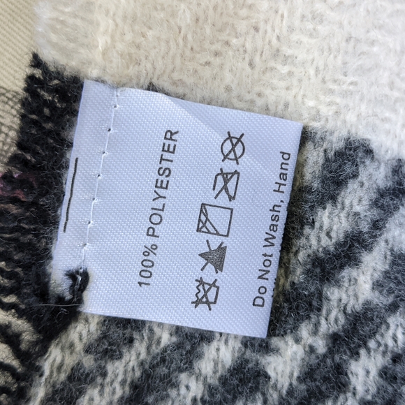 Soft Winter Scarf - Picture 5 of 13